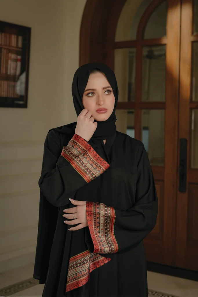 goldsilkedgeabaya 1